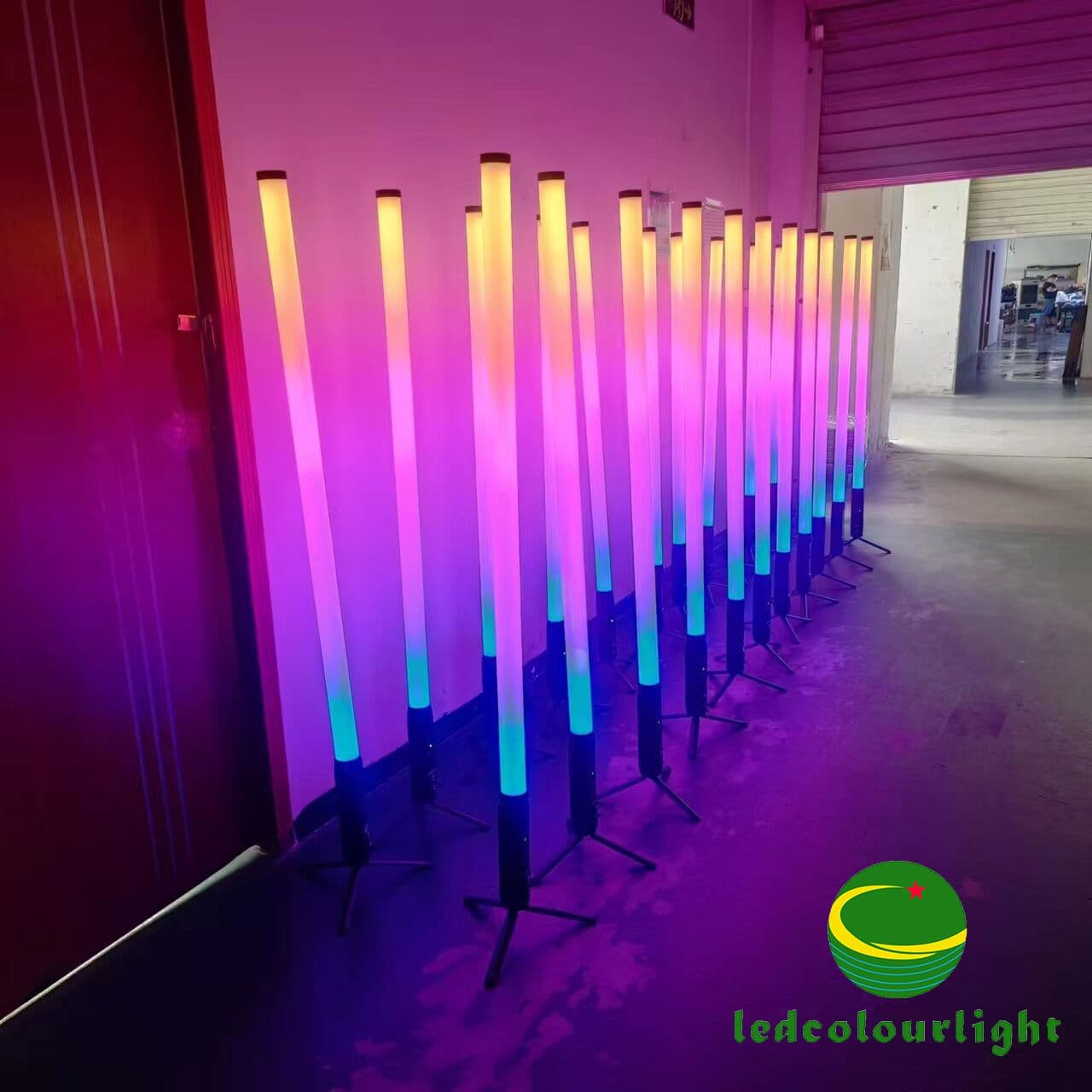 LED Lamp Sticks on Tripod x15 — Red Ambient Set